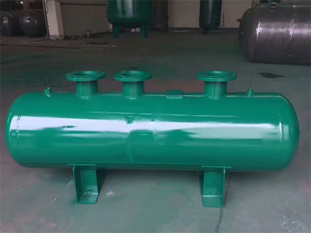 海陵海陵海陵蒸汽分气缸